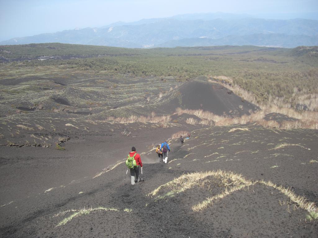 Sotto Il Vulcano Nicolosi Bagian luar foto